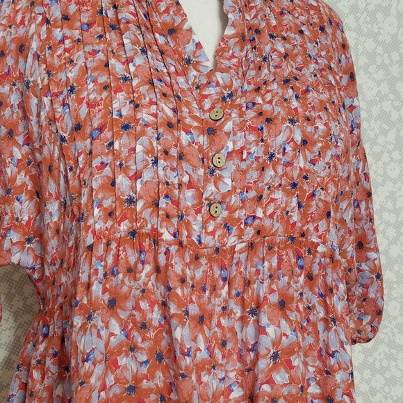 Knox Rose Floral Pullover Blouse - Picture 3 of 11